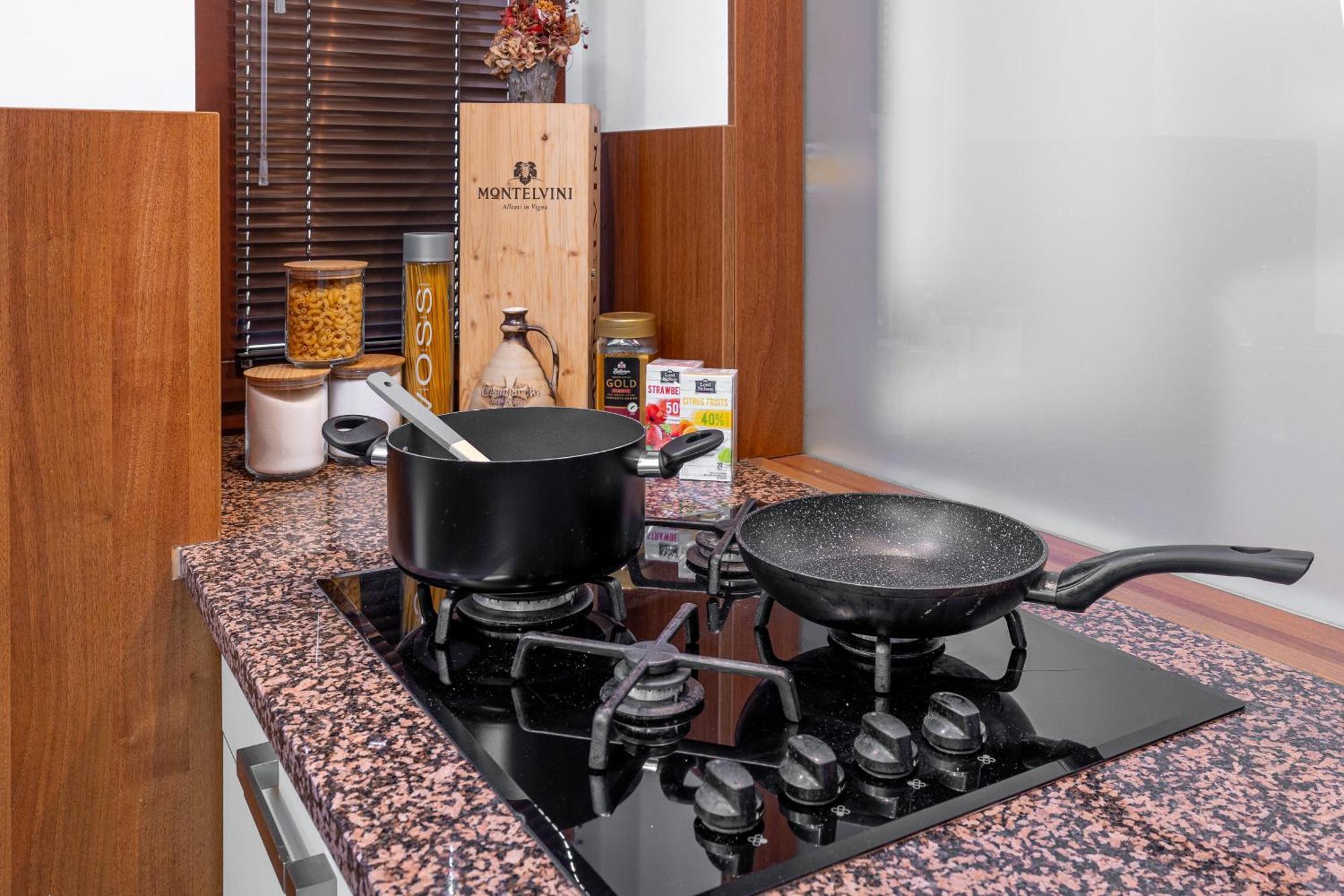 Laurinska Modern Apartment In Direct Centrum Of Bratislava, Air-Condition Exteriör bild